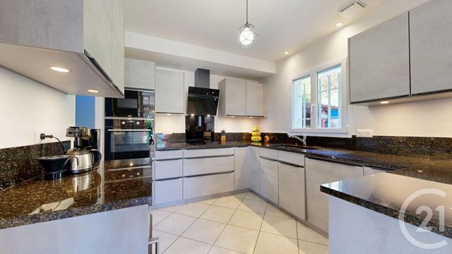 Maison &agrave; vendre - 6 pi&egrave;ces - 169,63 m2 - Villefranque - 64 - AQUITAINE