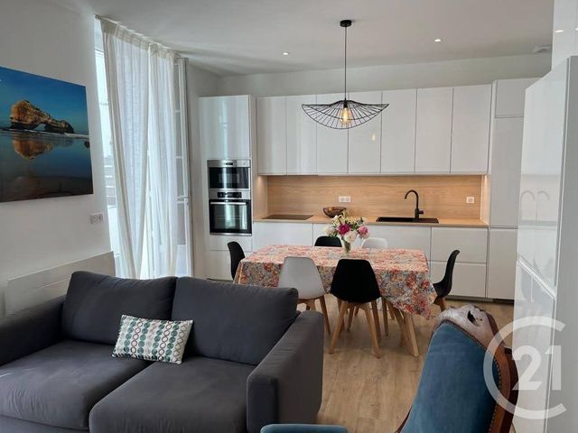 Appartement F3 bis &agrave; louer - 4 pi&egrave;ces - 65,46 m2 - Biarritz - 64 - AQUITAINE