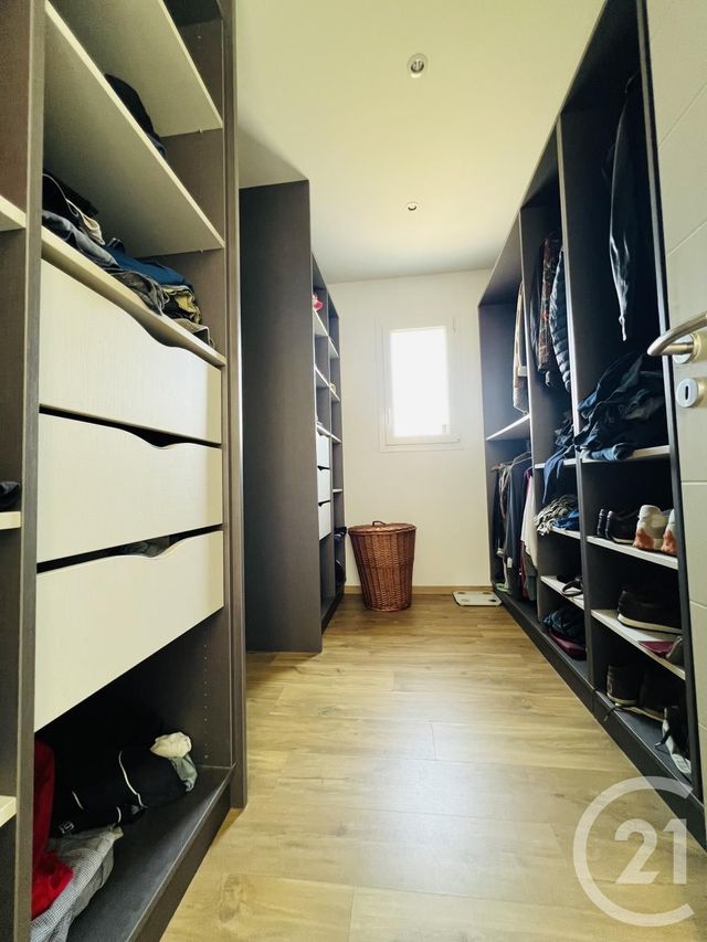 Maison &agrave; louer - 7 pi&egrave;ces - 204,44 m2 - Bassussarry - 64 - AQUITAINE