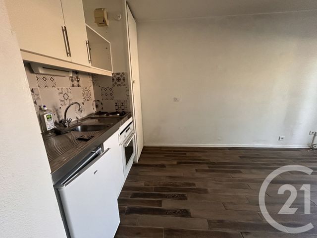 Appartement T1 &agrave; louer - 1 pi&egrave;ce - 25 m2 - Bayonne - 64 - AQUITAINE